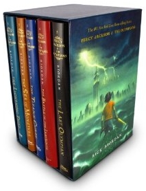 Percy Jackson and the Olympians Boxed Set: Books 1 - 5 (Paperback:5)