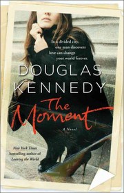The Moment (Paperback)